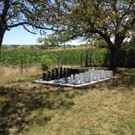 Chalet 17th C French Pigeonaire - Magical Romantic Couples Retreat *