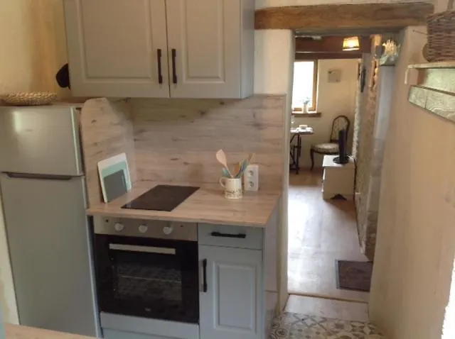 17th C French Pigeonaire - Magical Romantic Couples Retreat Chalet *