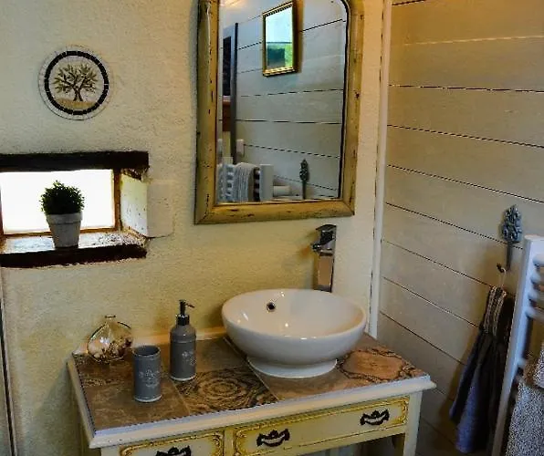 17th C French Pigeonaire - Magical Romantic Couples Retreat 木屋 Palluaud