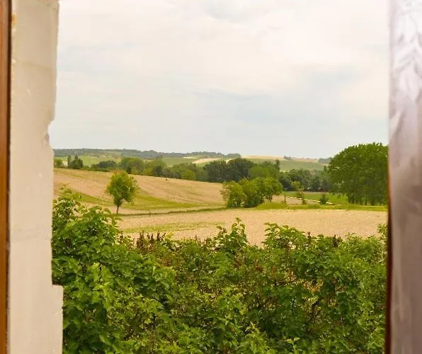 17th C French Pigeonaire - Magical Romantic Couples Retreat Chalet *