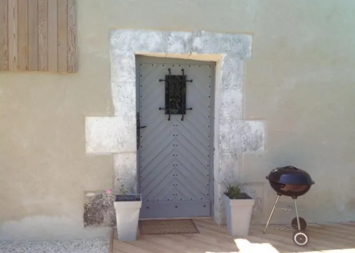 17th C French Pigeonaire - Magical Romantic Couples Retreat Chalet Palluaud