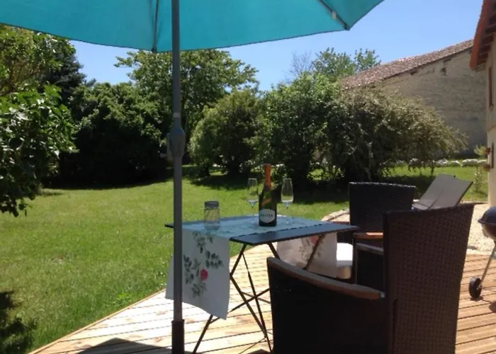 17th C French Pigeonaire - Magical Romantic Couples Retreat 木屋